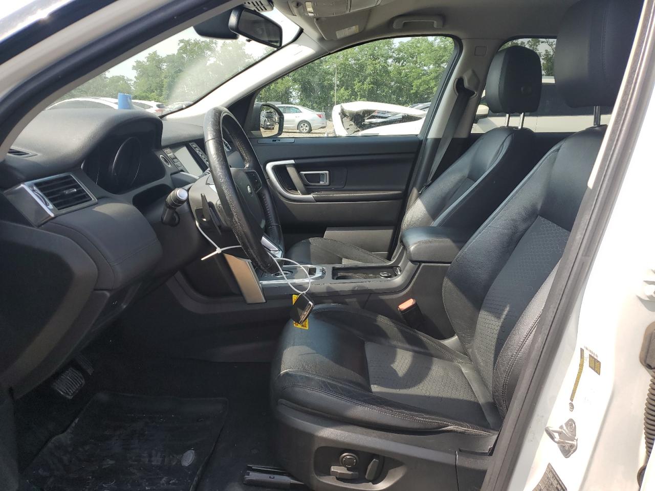 LAND ROVER DISCOVERY SPORT SE