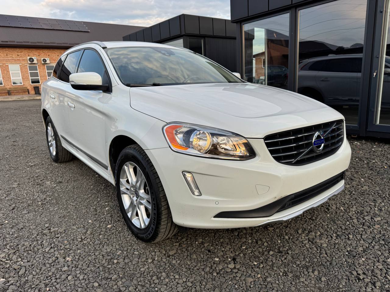 VOLVO XC60 T5 PREMIER 2016