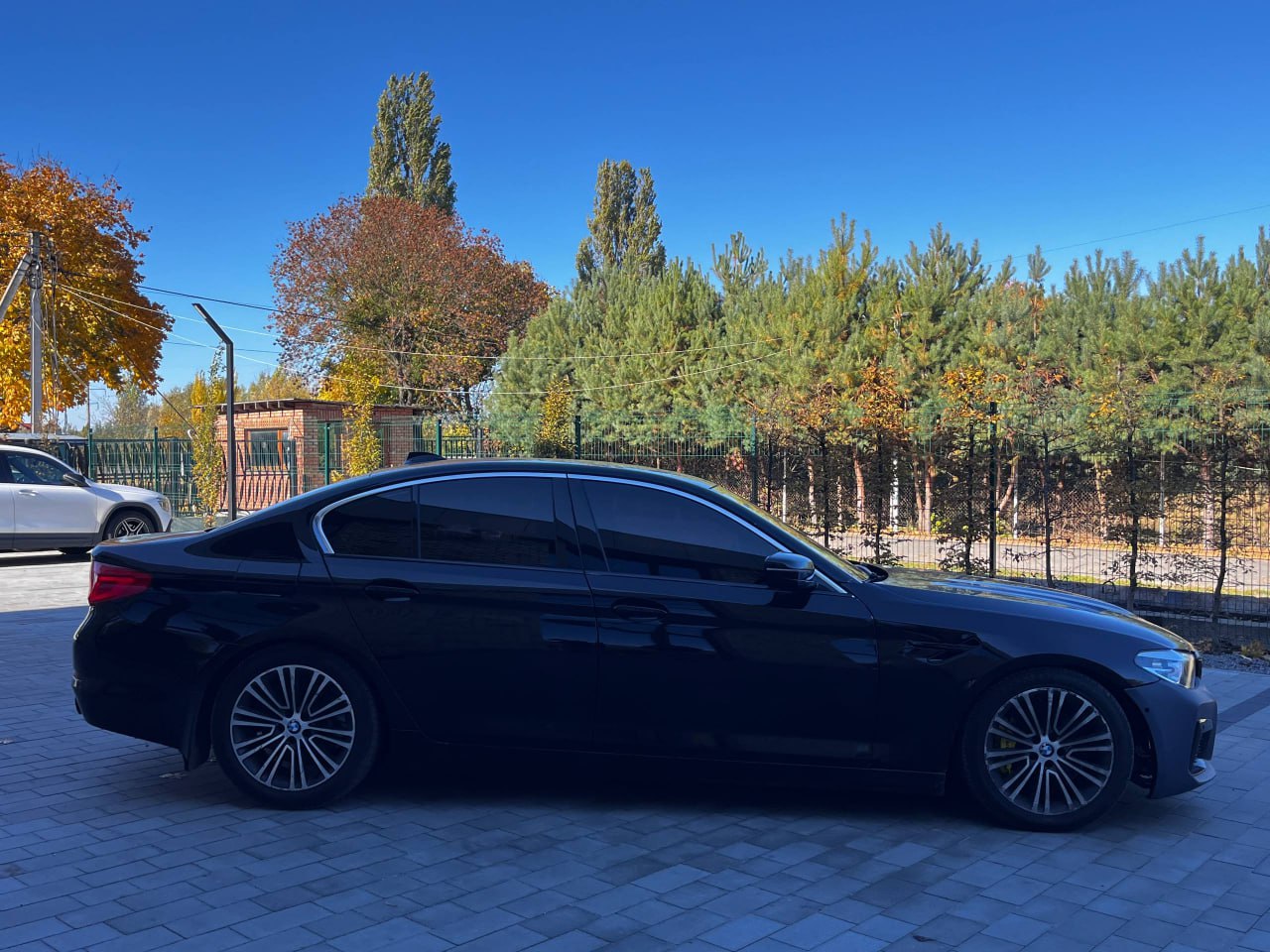 BMW 530 XI 2019