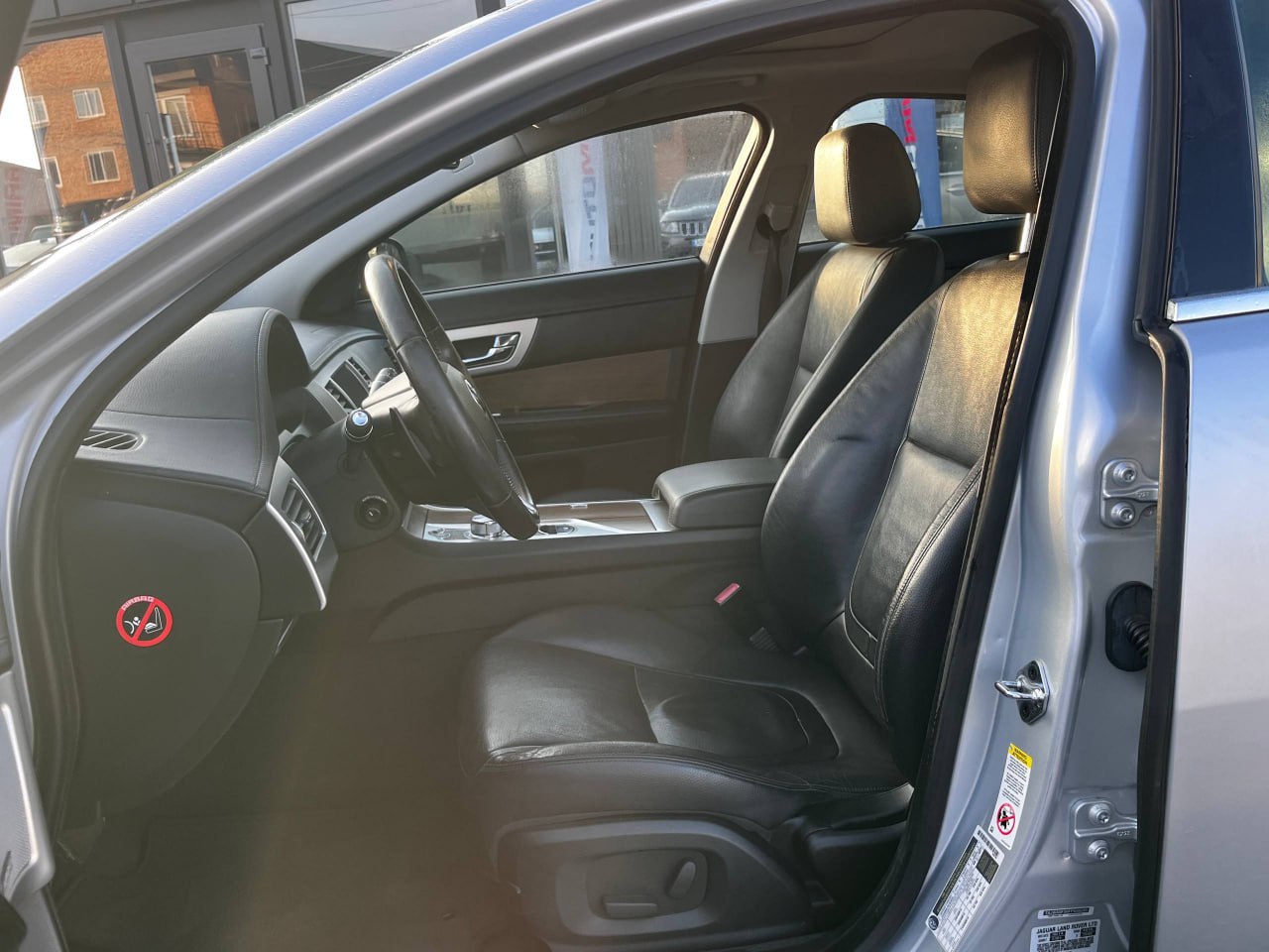 JAGUAR XF 2.0T PREMIUM 2015