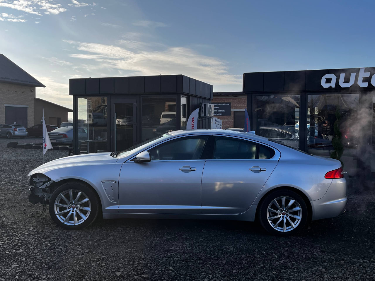 JAGUAR XF 2.0T PREMIUM 2015