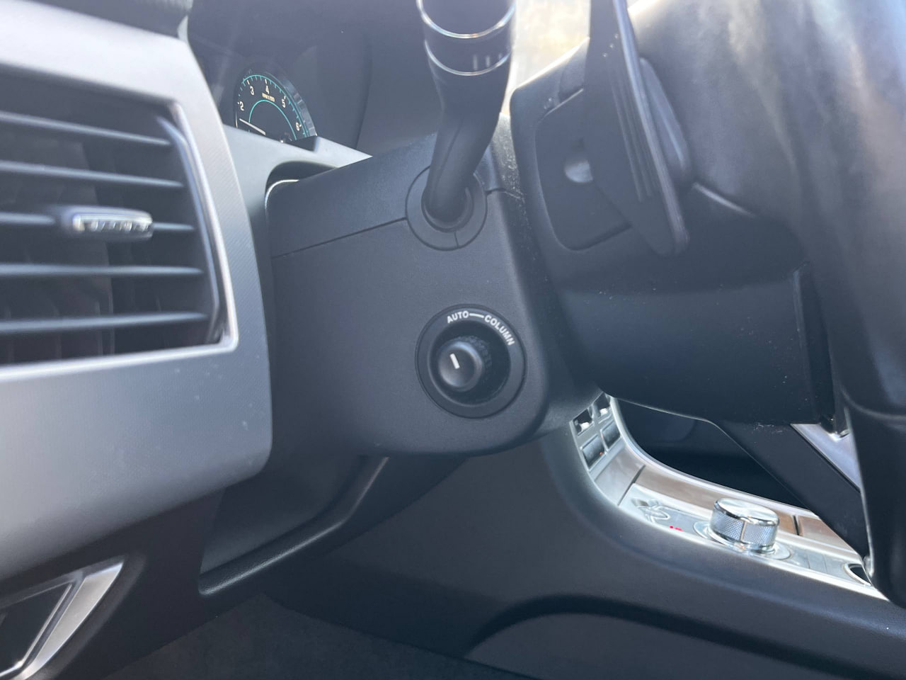 JAGUAR XF 2.0T PREMIUM 2015