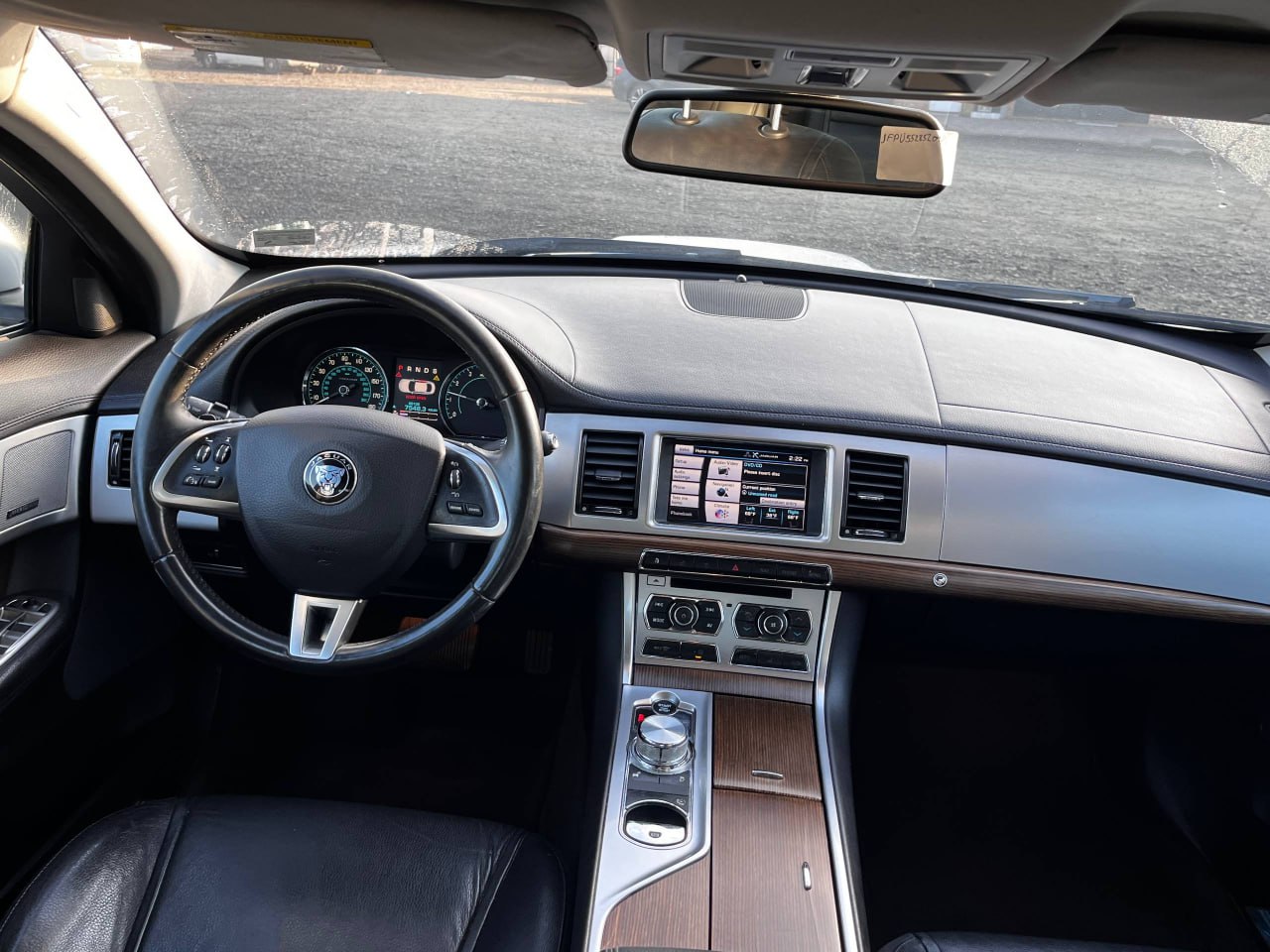 JAGUAR XF 2.0T PREMIUM 2015