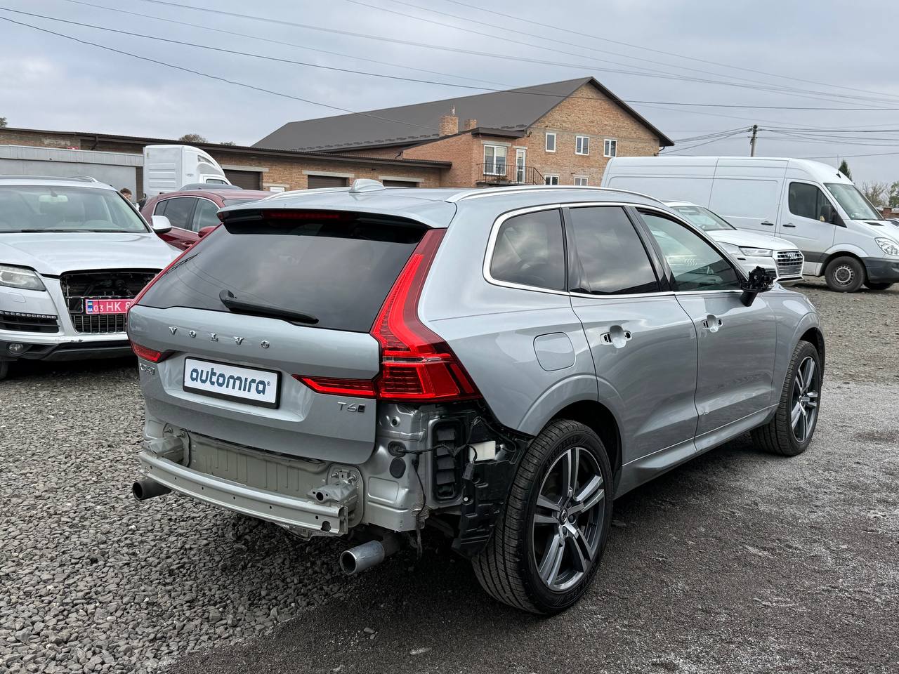 VOLVO XC60 T6 MOMENTUM 2018