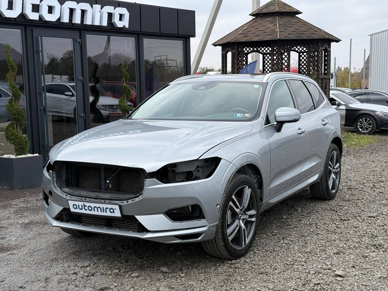 VOLVO XC60 T6 MOMENTUM 2018