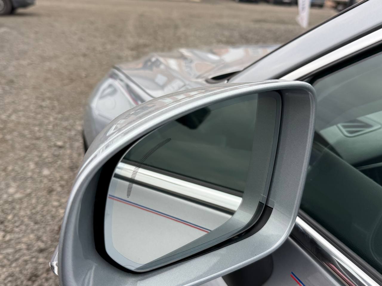 VOLVO XC60 T6 MOMENTUM 2018