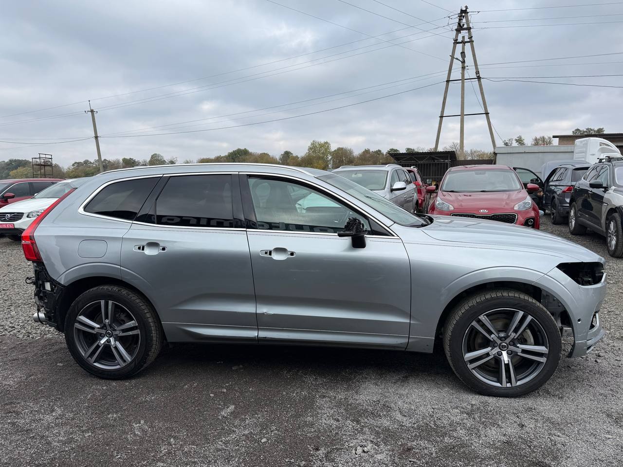 VOLVO XC60 T6 MOMENTUM 2018