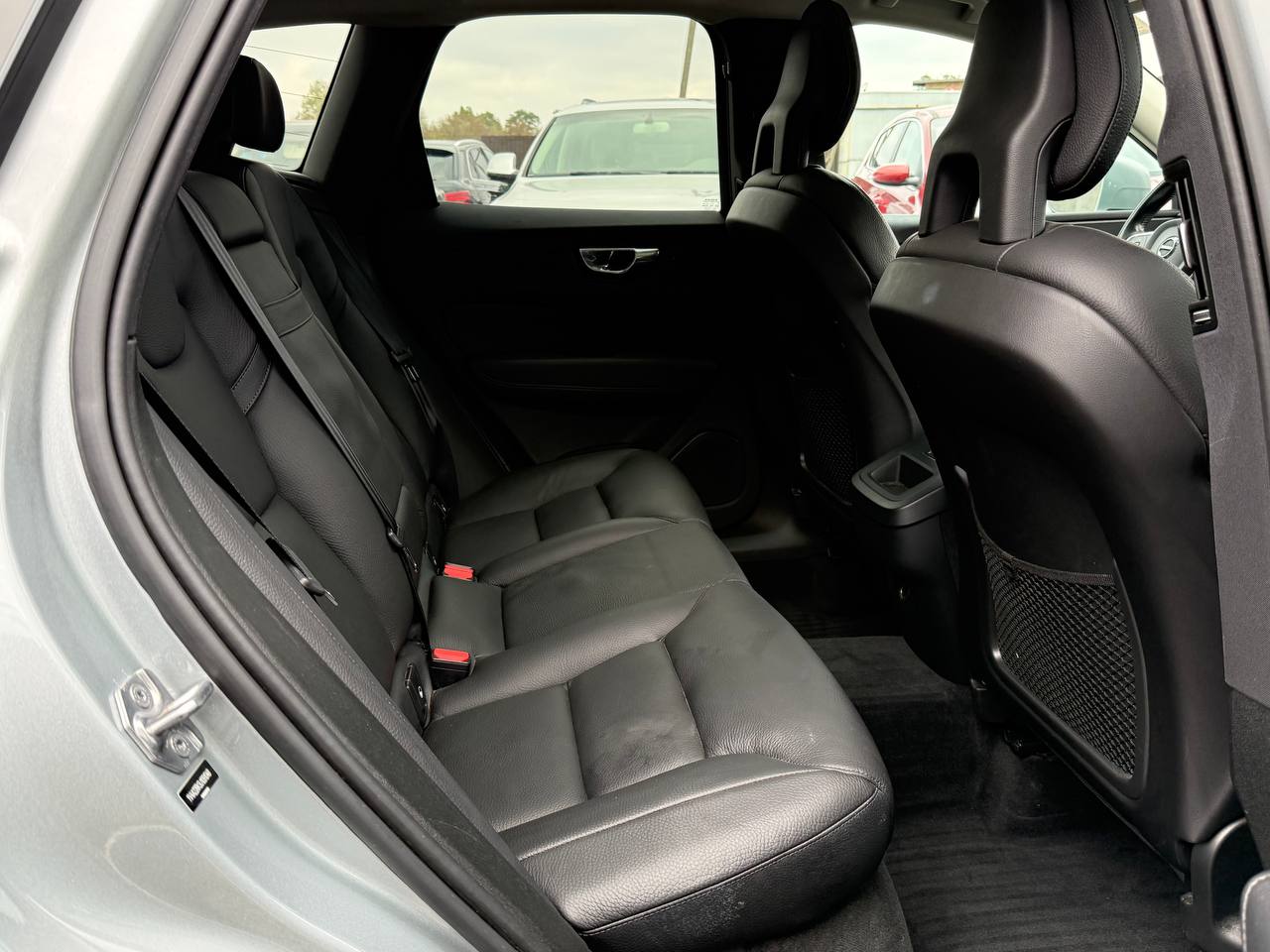 VOLVO XC60 T6 MOMENTUM 2018