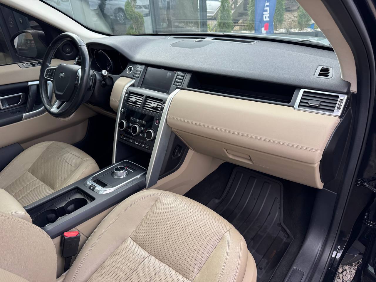 LAND ROVER DISCOVERY SPORT HSE 2016