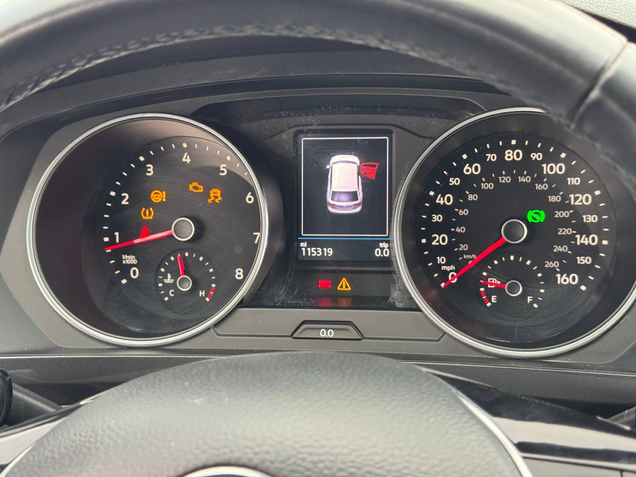 VOLKSWAGEN TIGUAN SE 2018