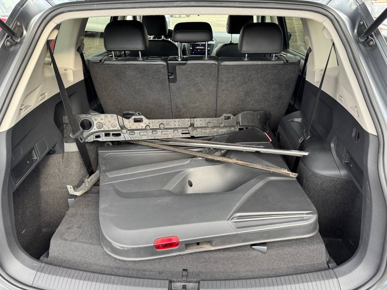 VOLKSWAGEN TIGUAN SE 2018