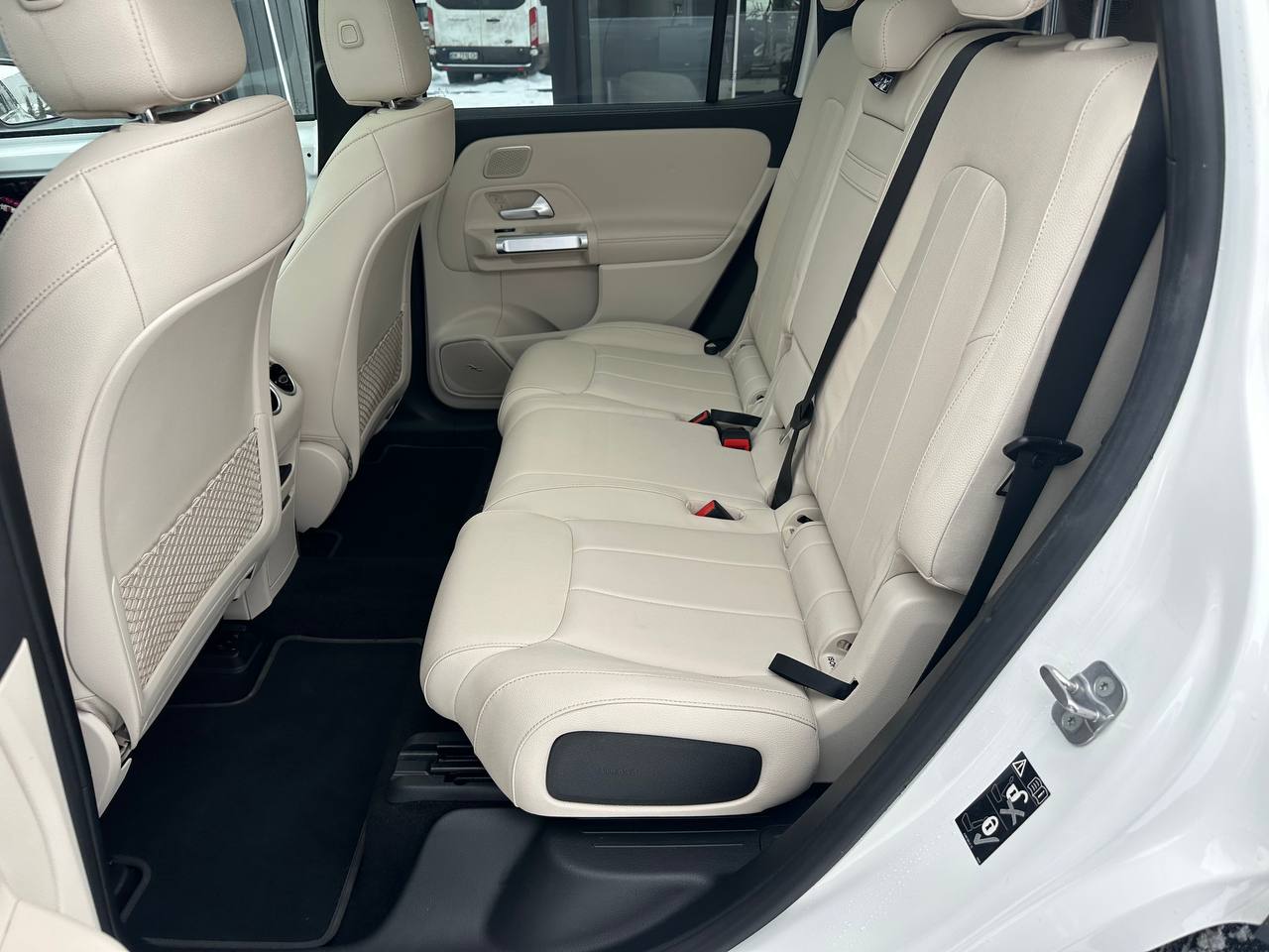 MERCEDES-BENZ EQB 300 4MATIC 2023