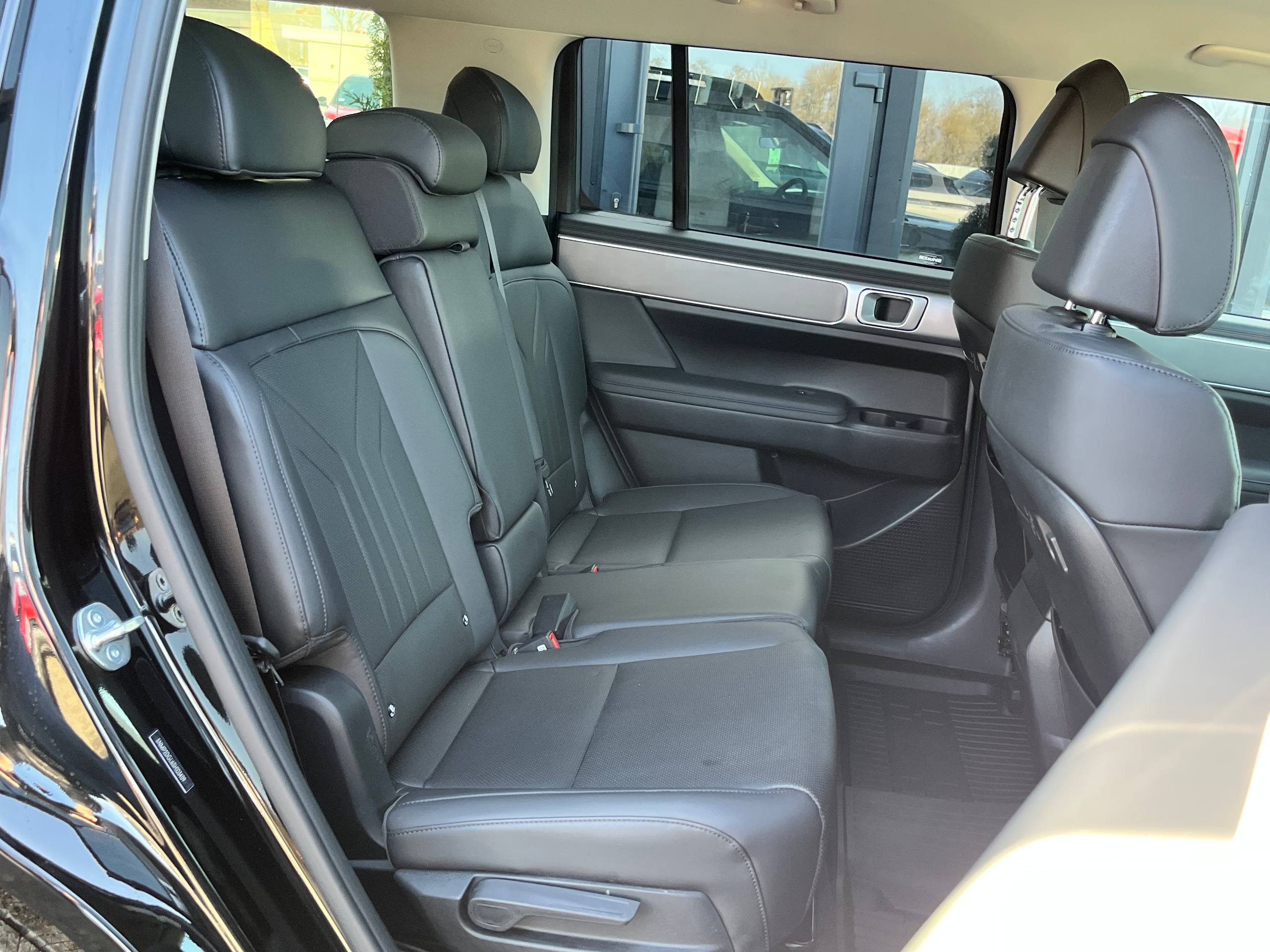 HYUNDAI SANTA FE SEL 2025