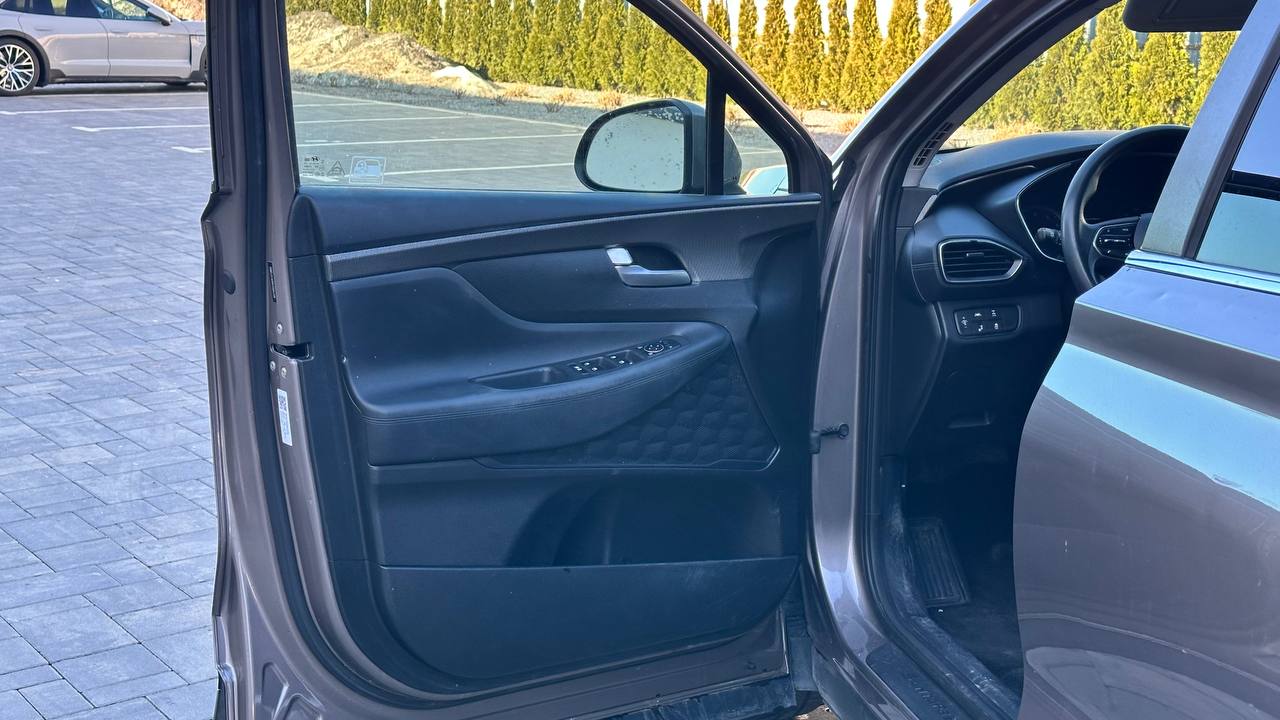 HYUNDAI SANTA FE SE 2019