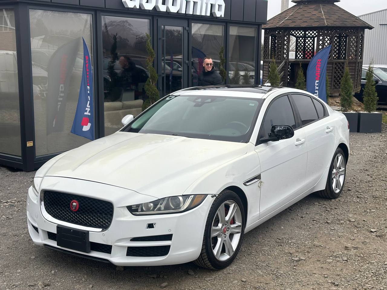 JAGUAR XE PRESTIGE 2017
