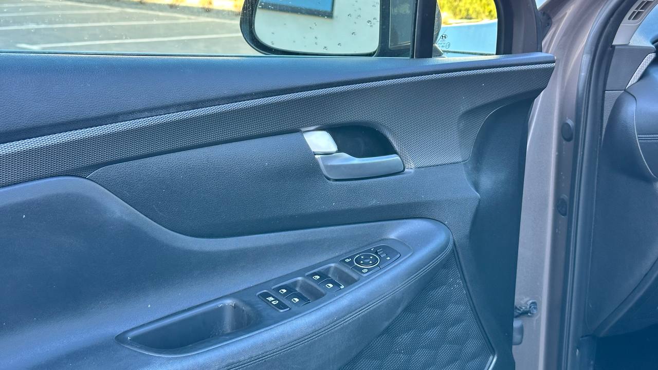 HYUNDAI SANTA FE SE 2019