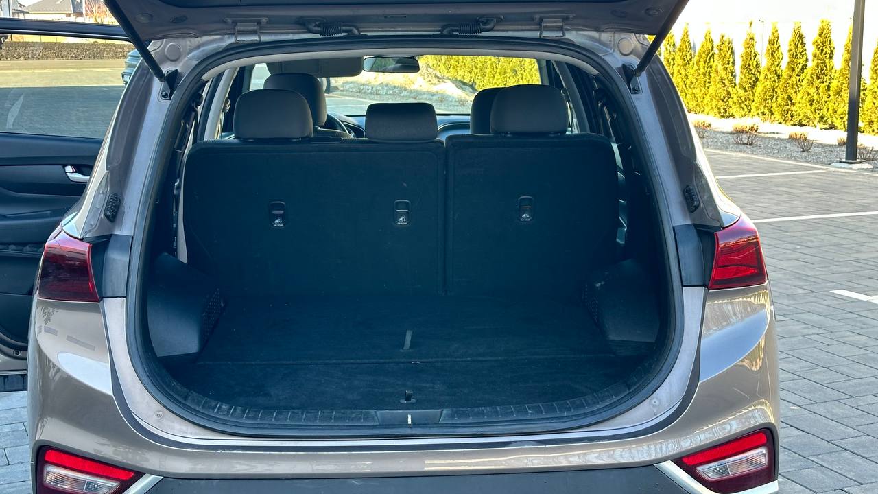 HYUNDAI SANTA FE SE 2019