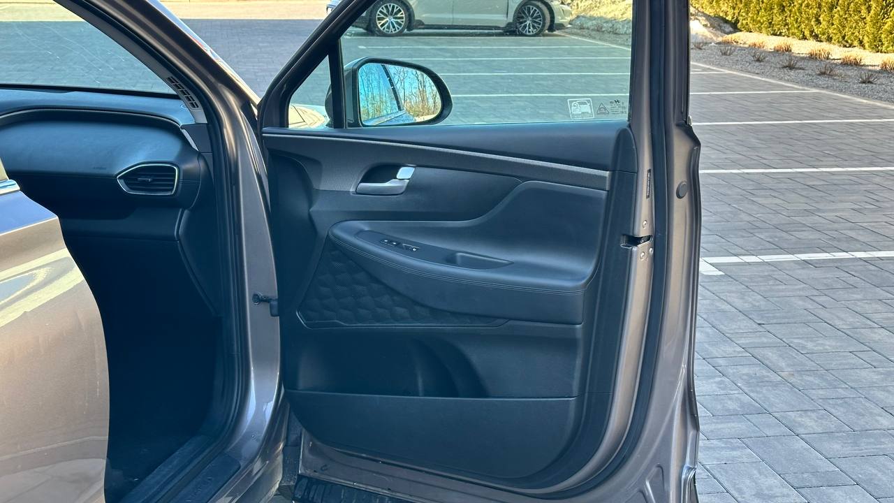 HYUNDAI SANTA FE SE 2019