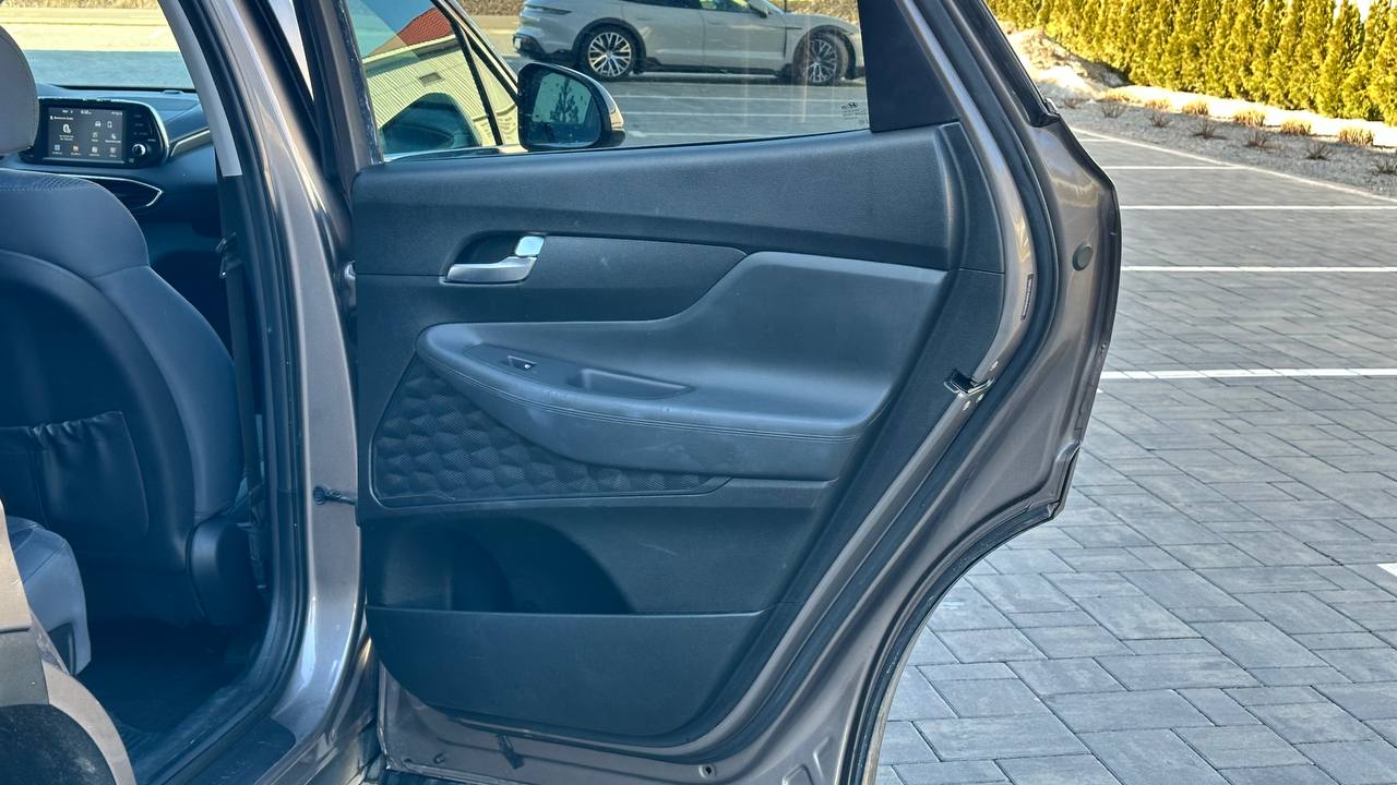 HYUNDAI SANTA FE SE 2019