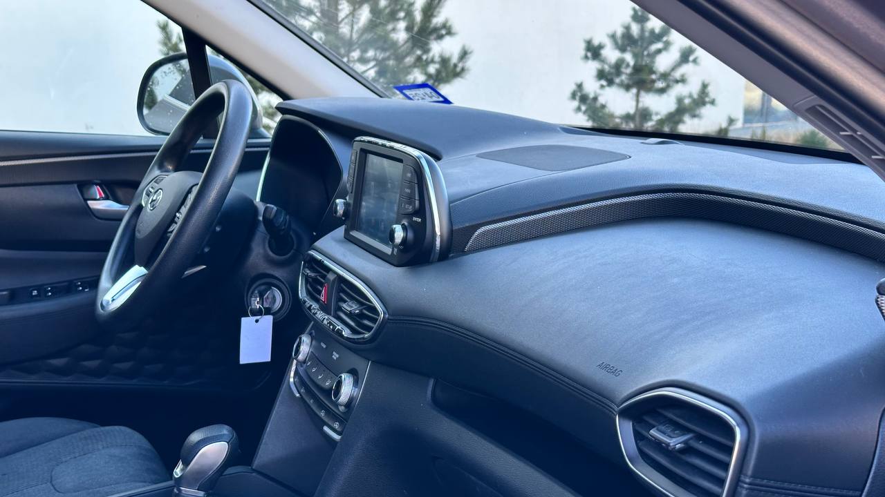 HYUNDAI SANTA FE SE 2019