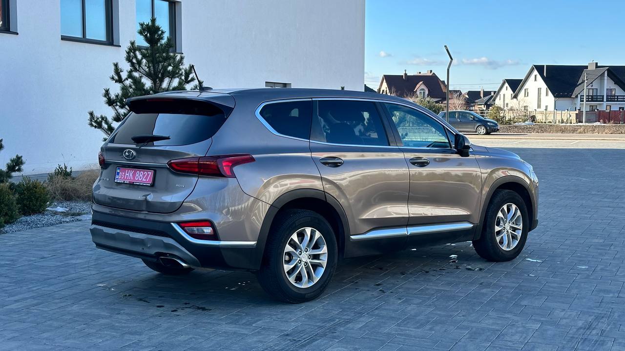 HYUNDAI SANTA FE SE 2019