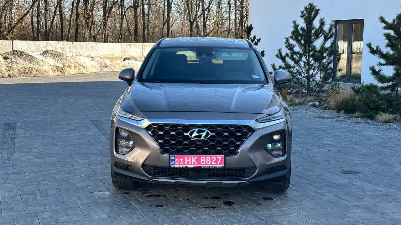 HYUNDAI SANTA FE SE 2019