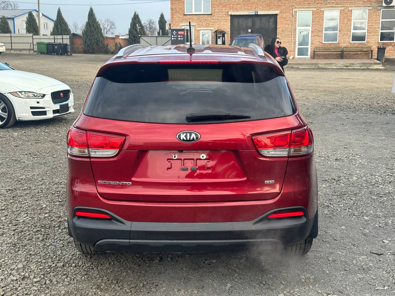 KIA SORENTO LX 2017