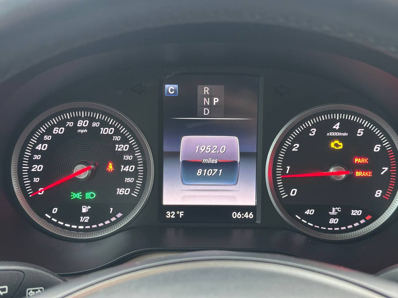 MERCEDES-BENZ GLC 300 4MATIC 2016