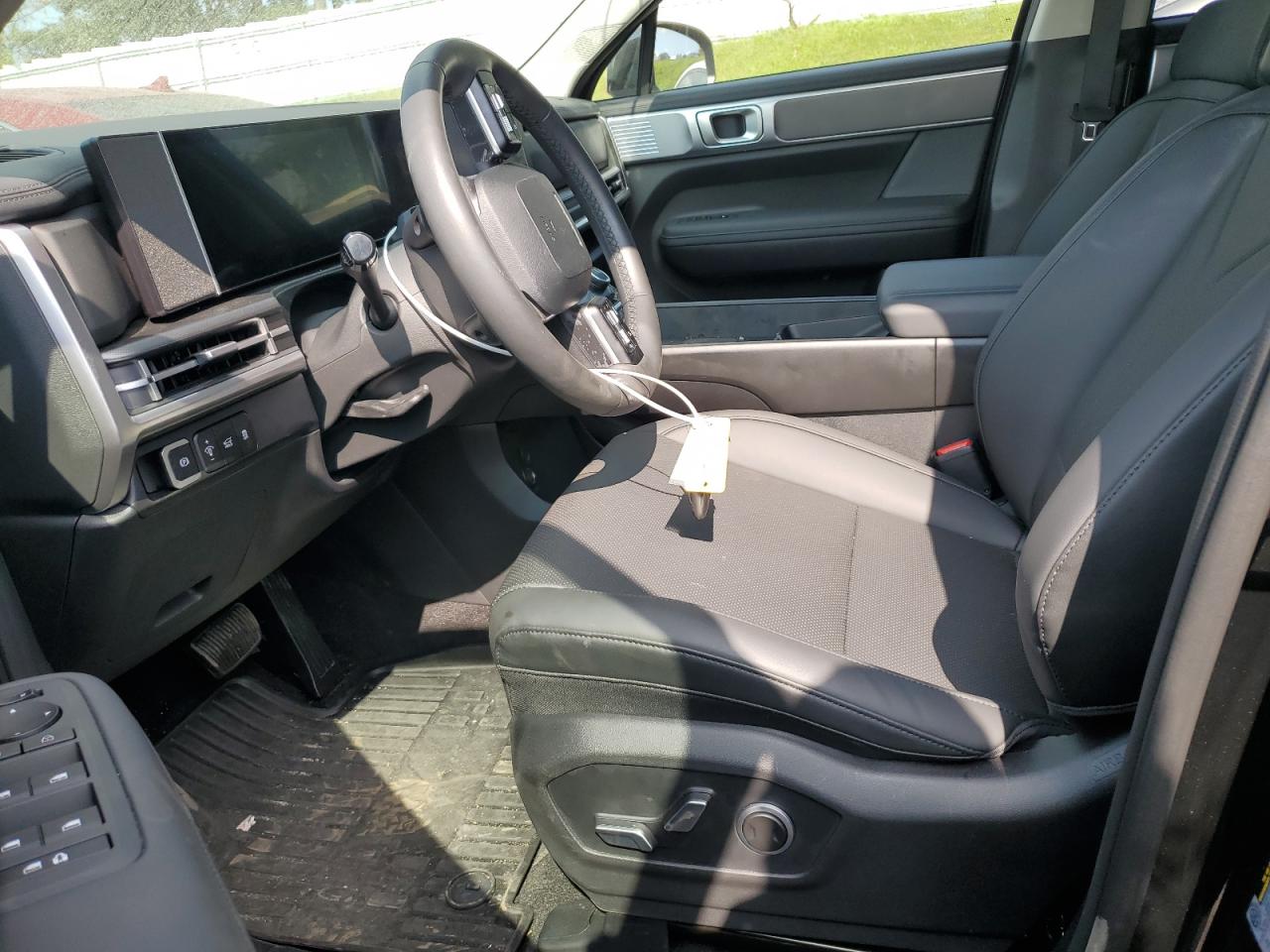 HYUNDAI SANTA FE SEL 2025