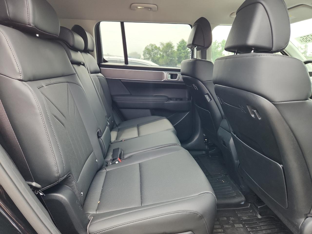 HYUNDAI SANTA FE SEL 2025