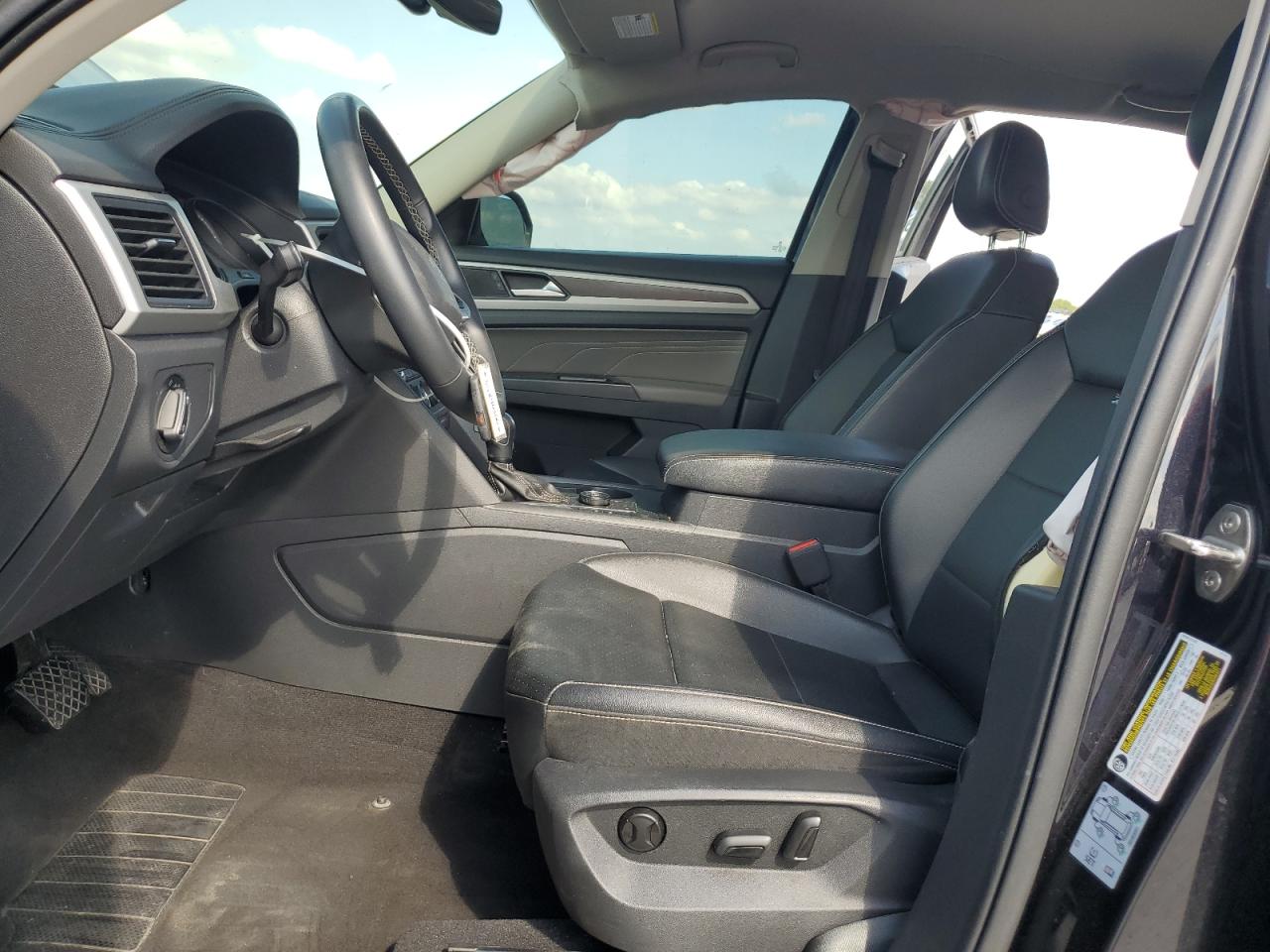 VOLKSWAGEN ATLAS SE 2021