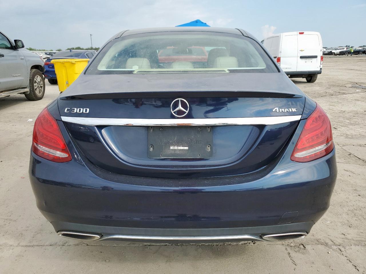 MERCEDES-BENZ C 300 4MATIC 2015