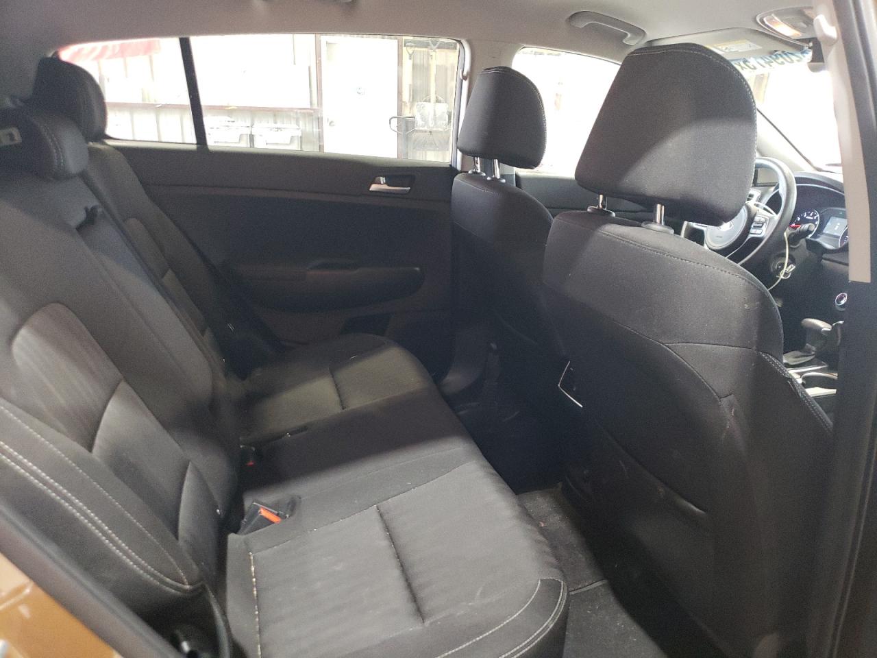 KIA SPORTAGE LX 2017