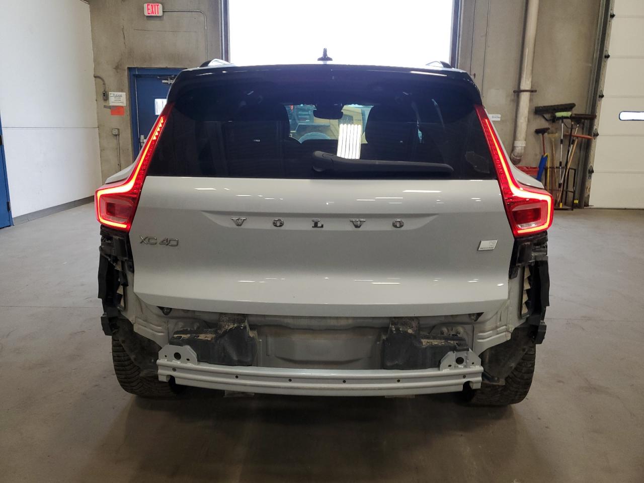 VOLVO XC40 RECHARGE 2021