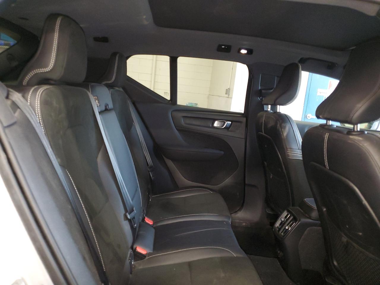 VOLVO XC40 RECHARGE 2021