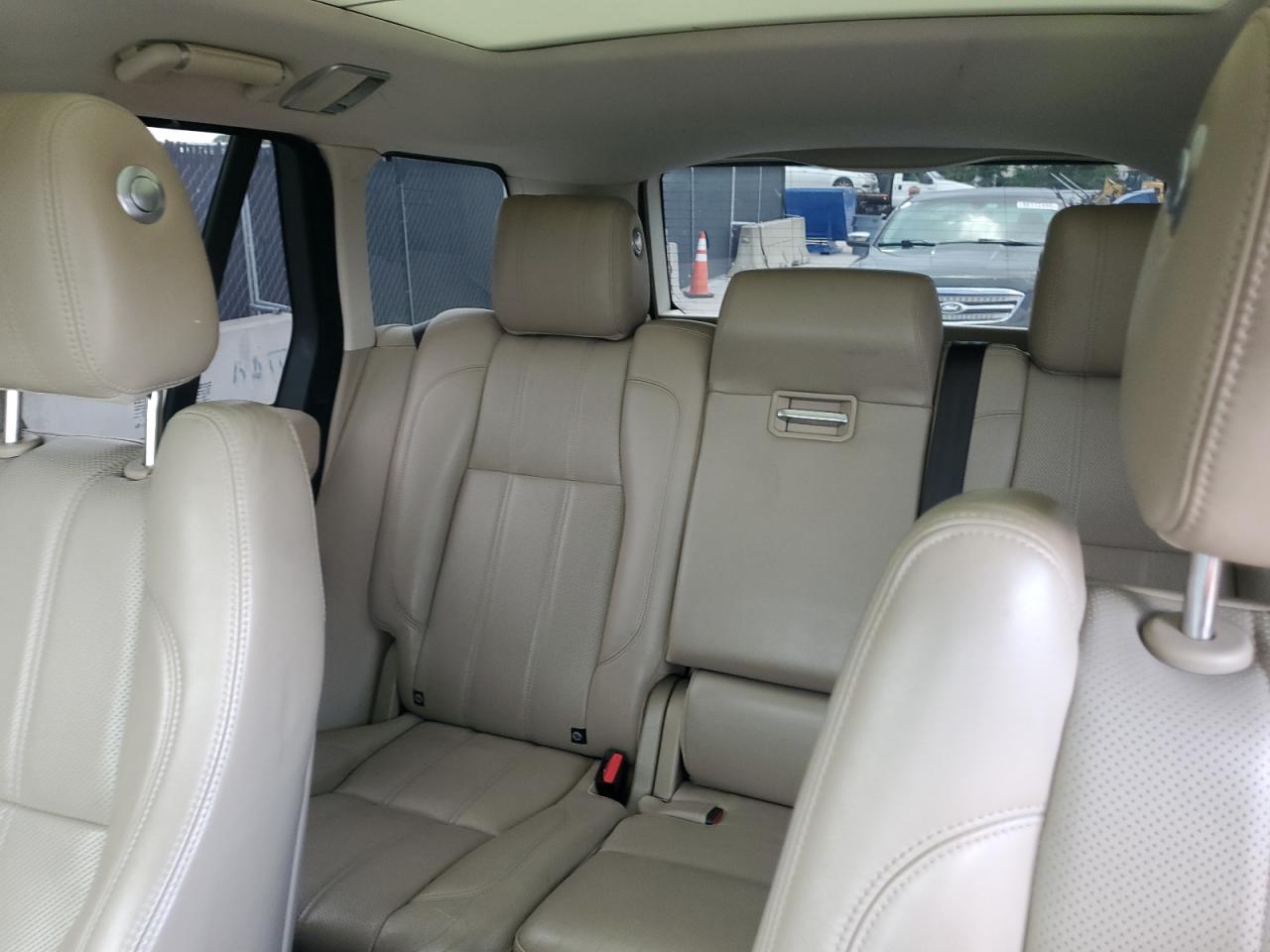 LAND ROVER RANGE ROVER HSE 2014