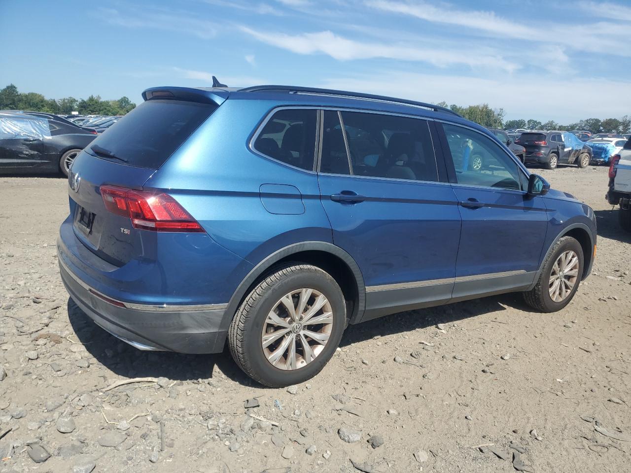 VOLKSWAGEN TIGUAN SE 2018