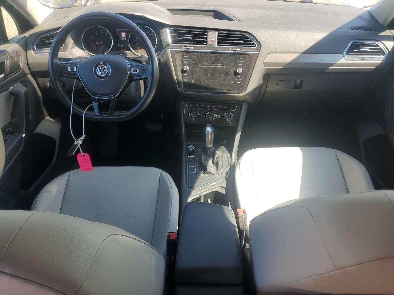 VOLKSWAGEN TIGUAN SE 2018