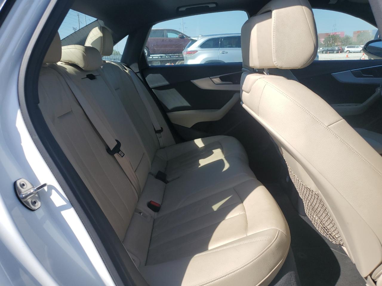 AUDI A4 PREMIUM 2017