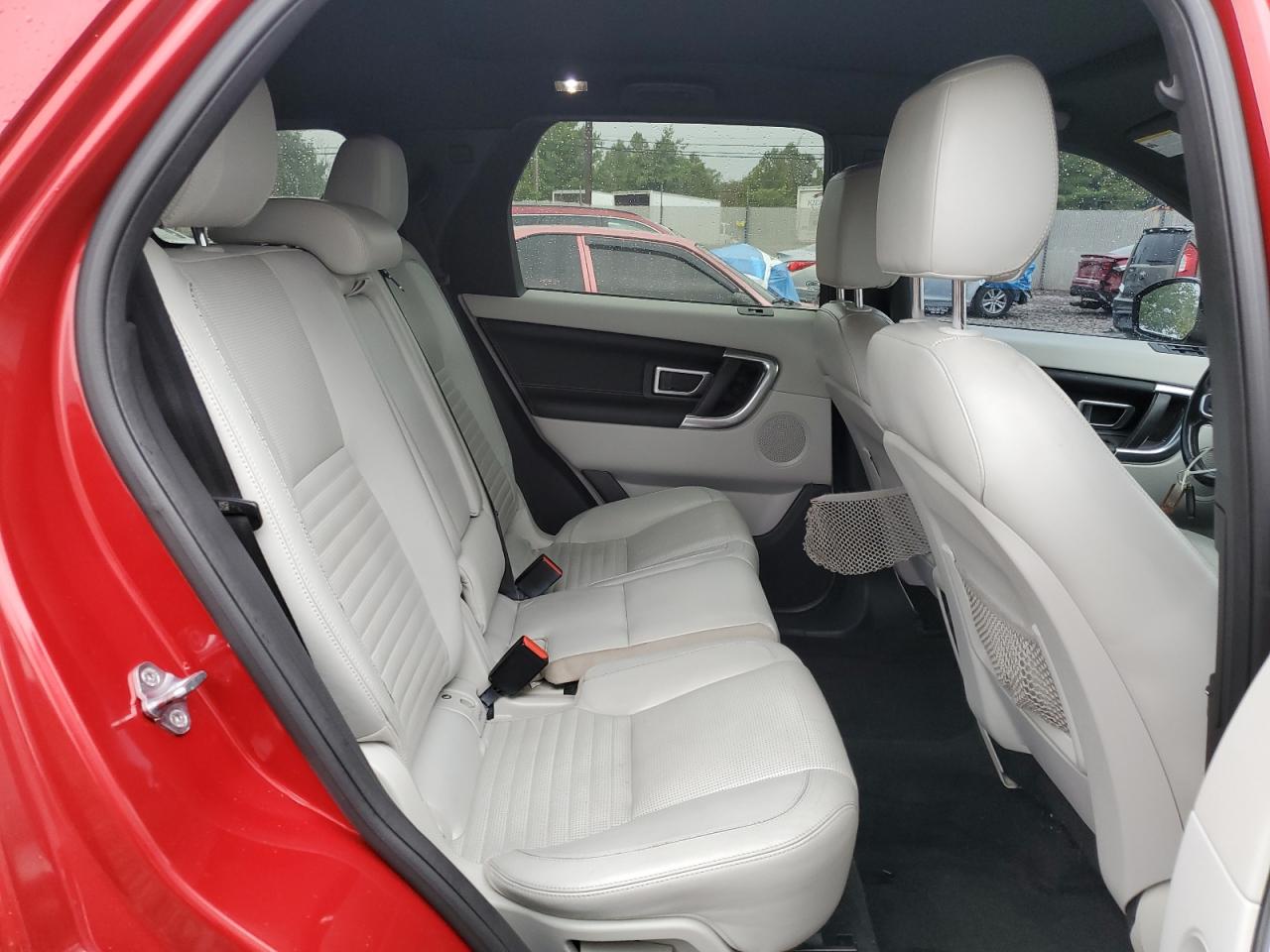 LAND ROVER DISCOVERY 2016