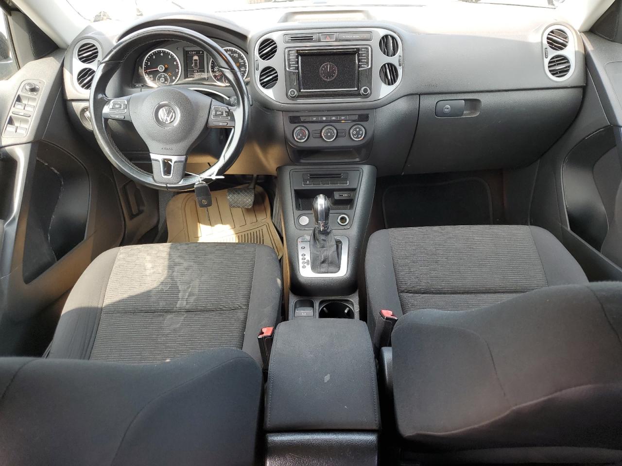 VOLKSWAGEN TIGUAN S 2017