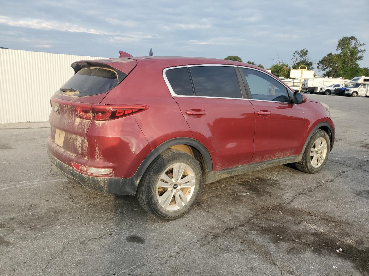 KIA SPORTAGE LX 2017