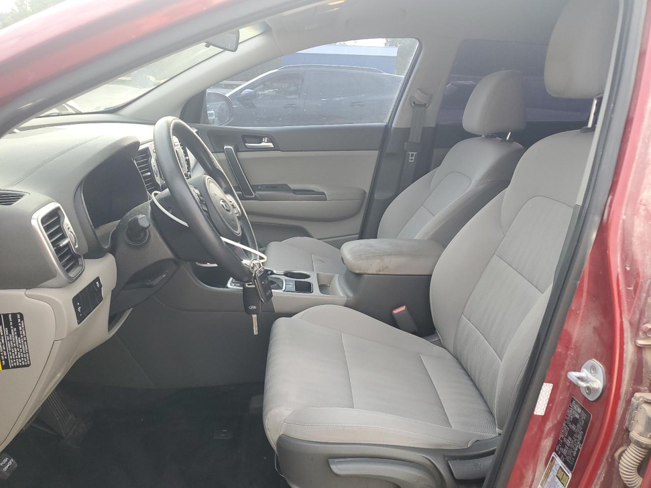 KIA SPORTAGE LX 2017