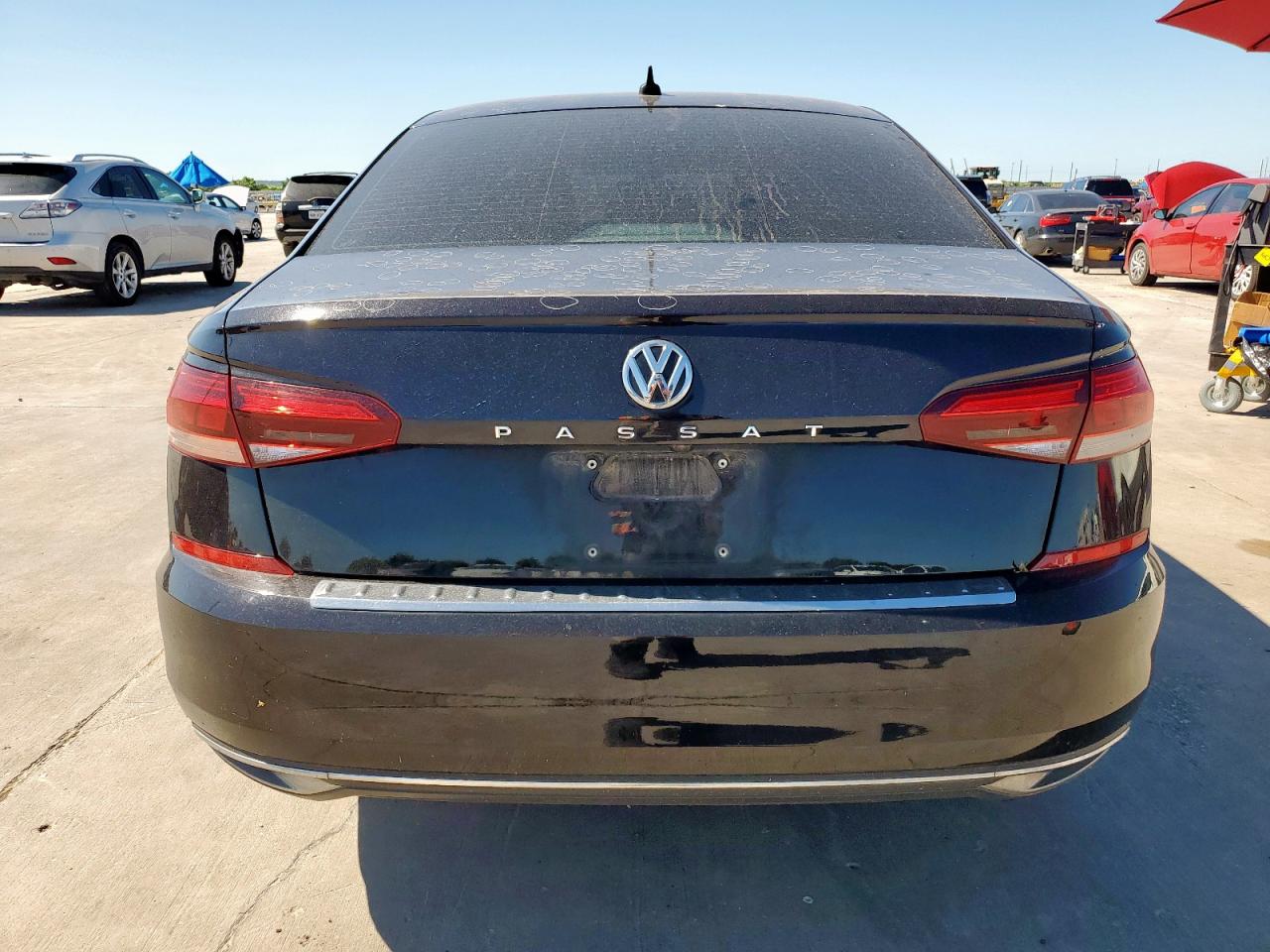 VOLKSWAGEN PASSAT SE 2021