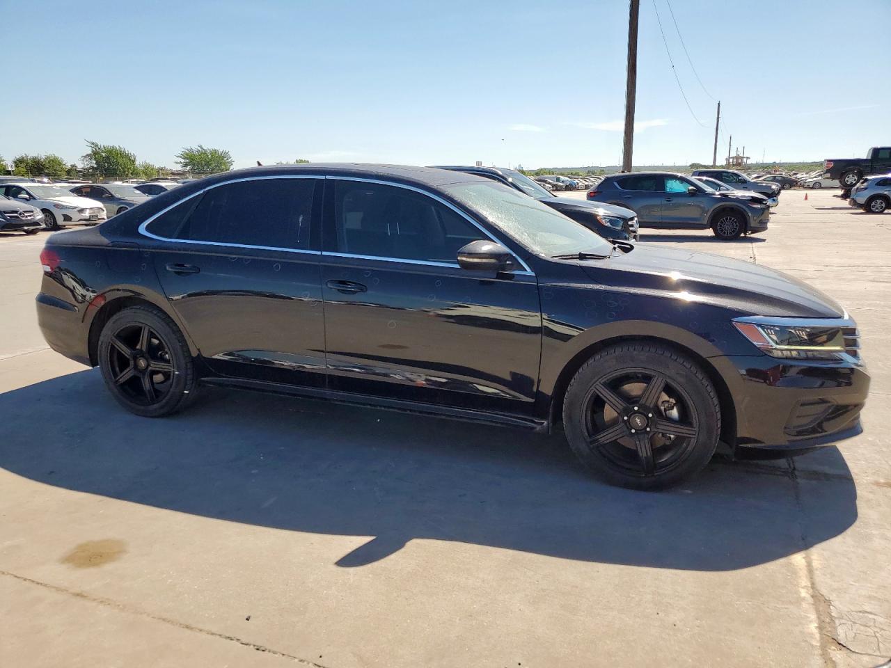 VOLKSWAGEN PASSAT SE 2021