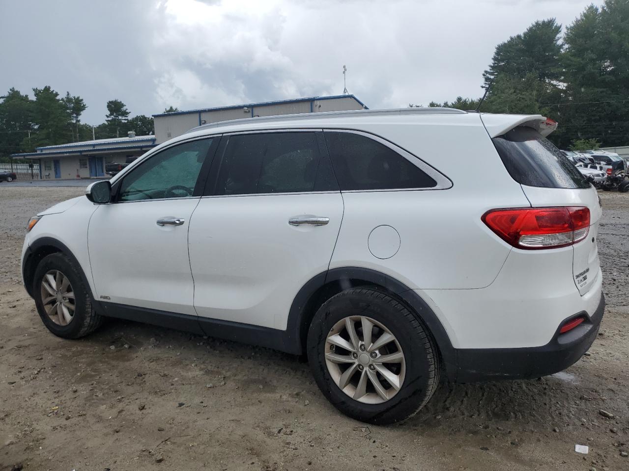 KIA SORENTO LX 2017
