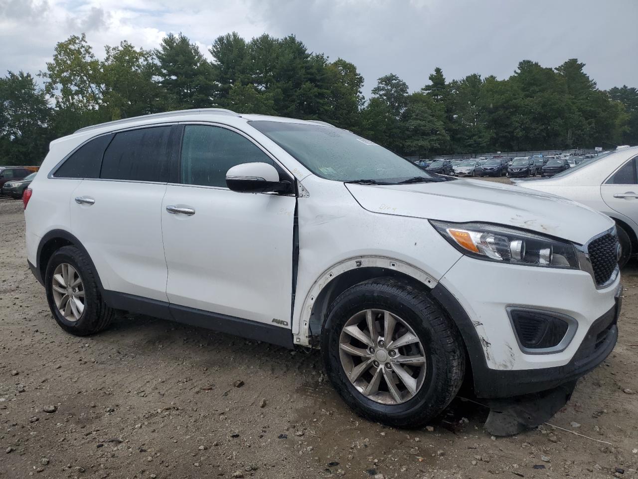 KIA SORENTO LX 2017