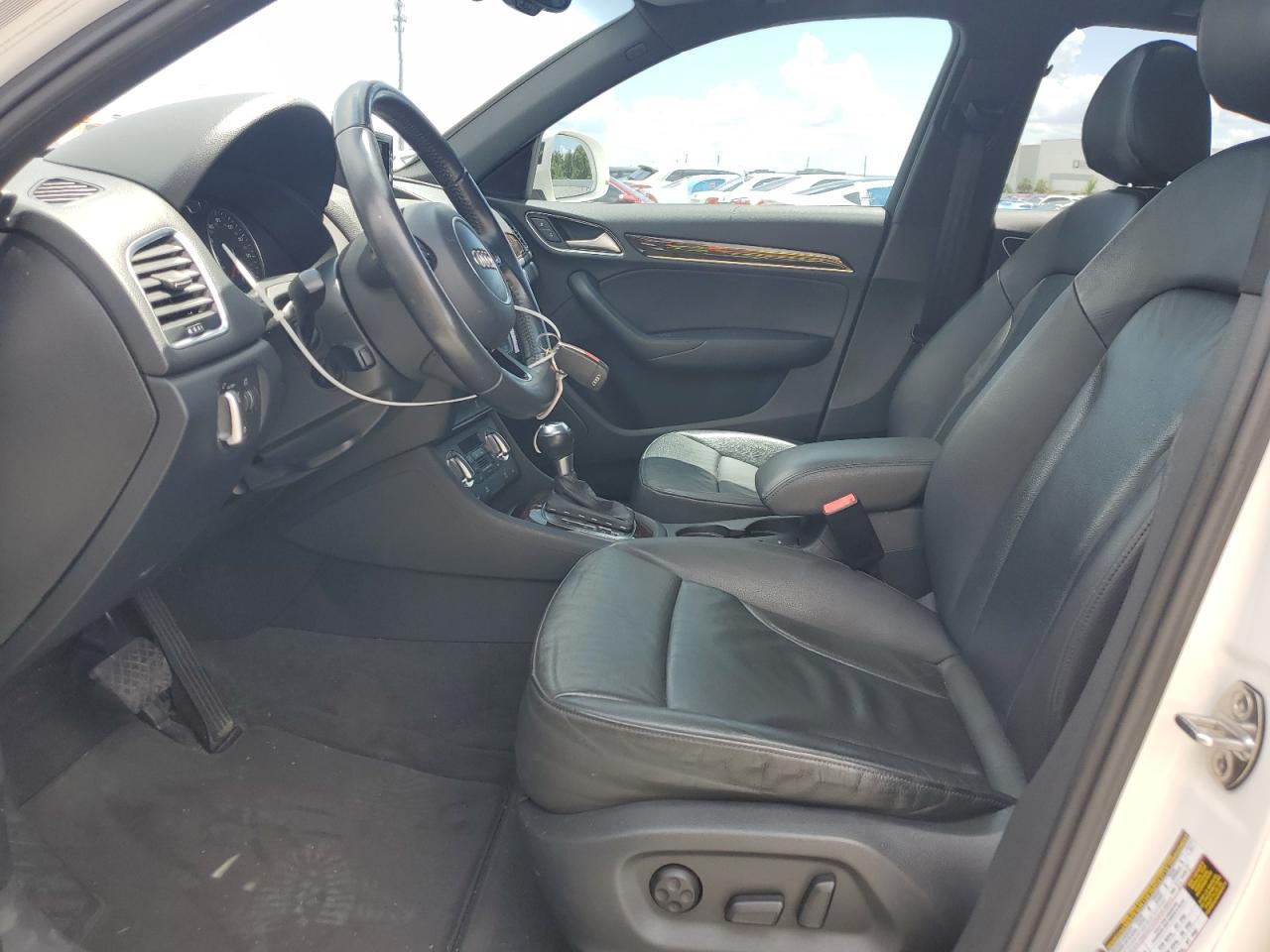 AUDI Q3 PREMIUM PLUS 2015