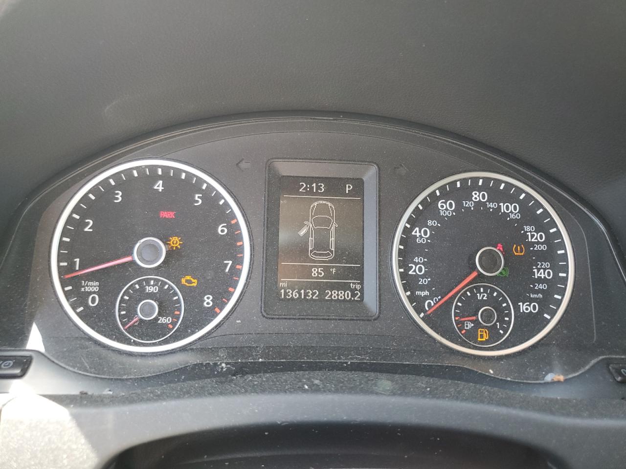 VOLKSWAGEN TIGUAN S 2016