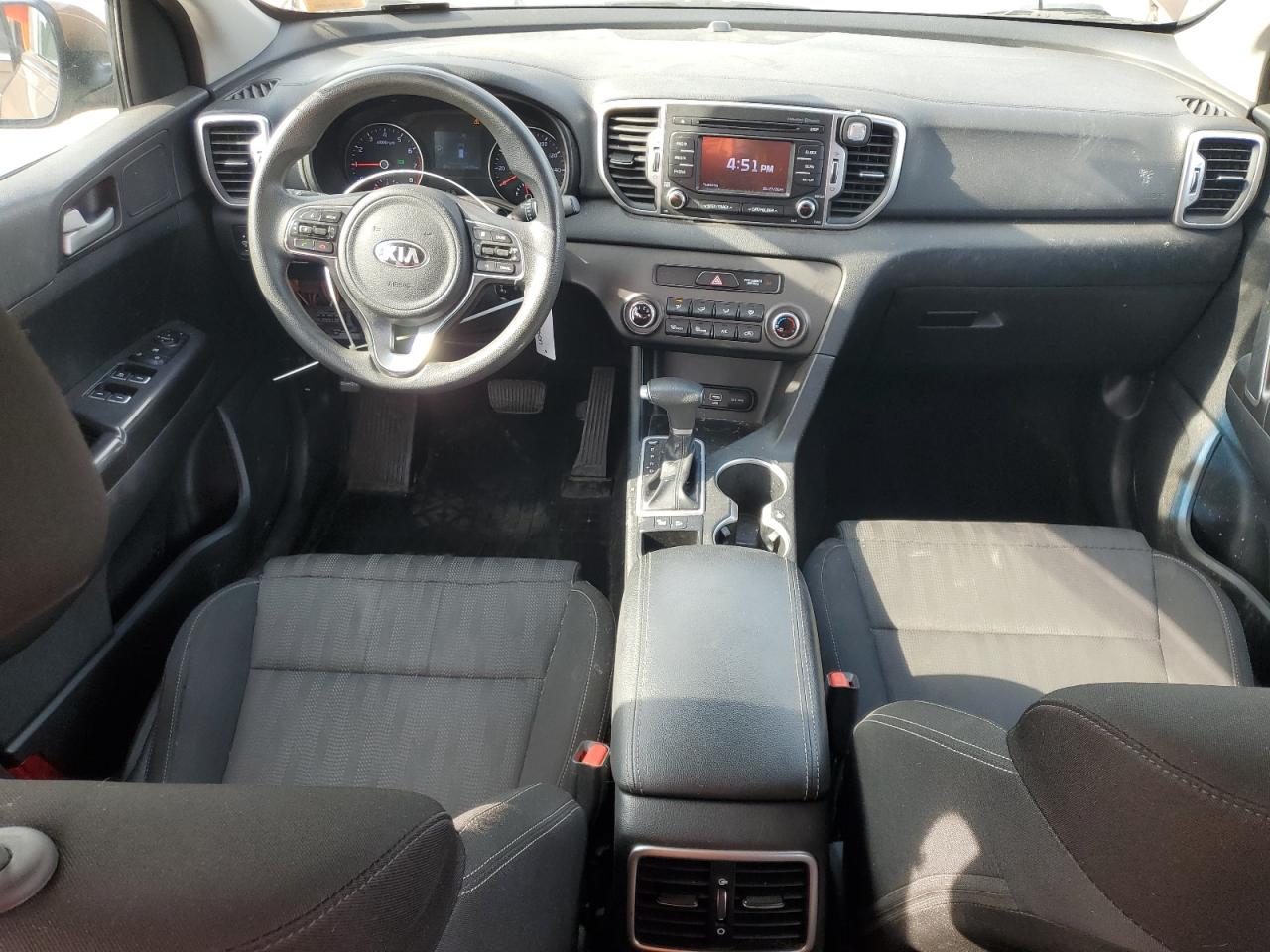 KIA SPORTAGE LX 2017